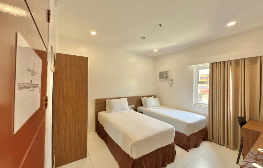 Unwind in Luxury and Sophistication